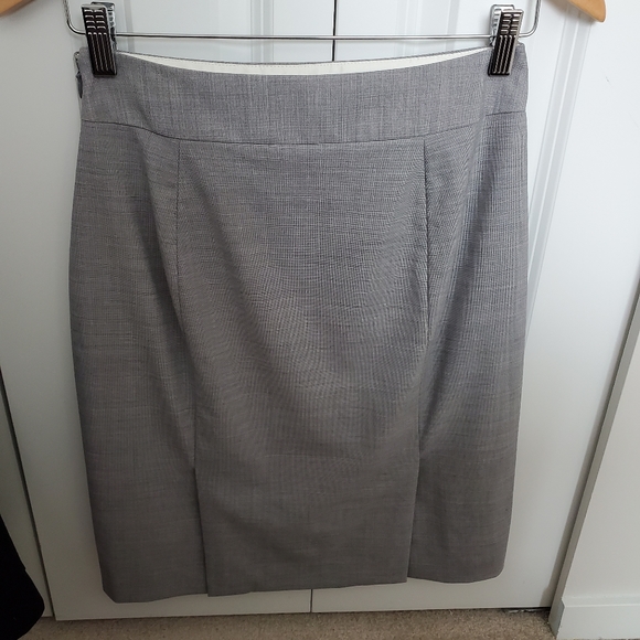 Banana Republic pencil skirt - grey 0P - Picture 2 of 4